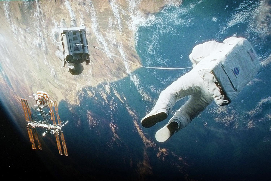 Still photo from the movie 'Gravity': Warner Bros./Esperanto Filmoj/Heyday Films