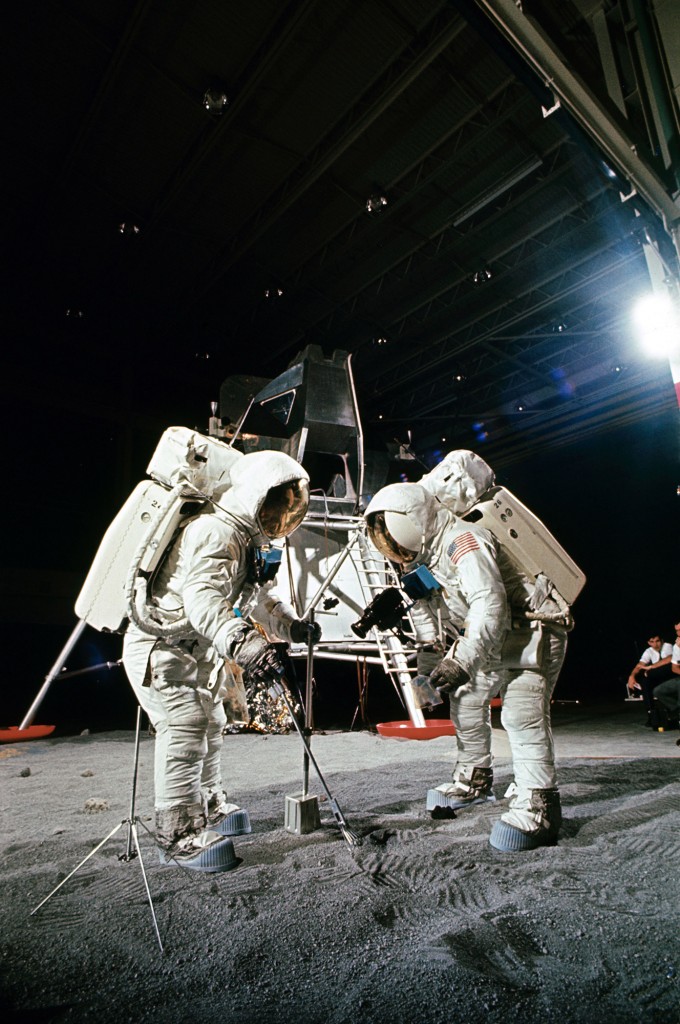 Edwin ‘Buzz’ Aldrin and Neil Armstrong participates in an EVA simulation of deploying and using lunar tools on the surface of the Moon during a training exercise in Building 9 of the MSC at Houston, Texas on April 18, 1969.