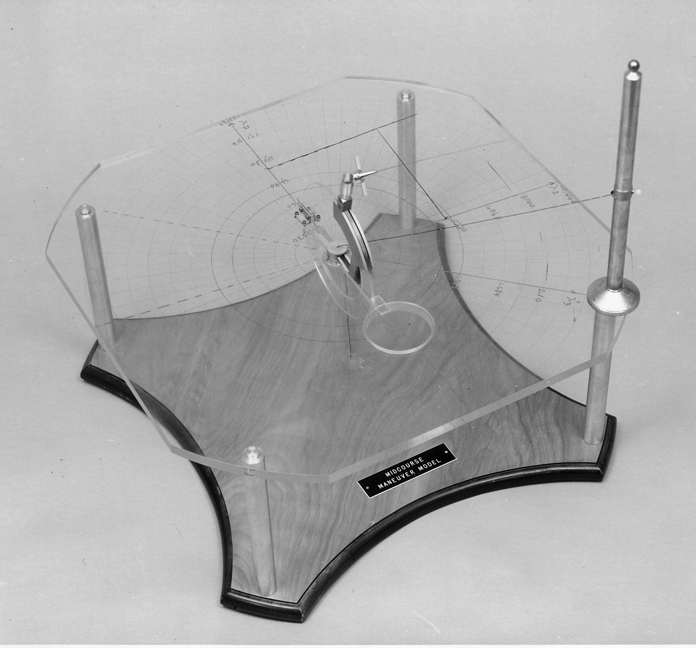 The Ranger Manoeuvre Model, designed by Kohlhase and Curkendall, used to check mid-course corrections on early unmanned flights to the Moon. Credit: Charles Kohlhase