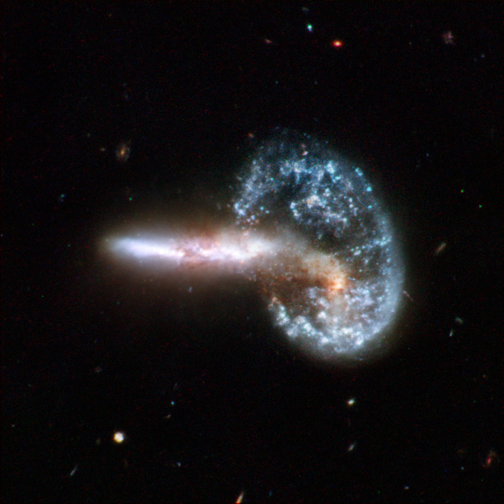 HUBBLE'S TOP 100 • #88 • Credit: NASA, ESA, the Hubble Heritage Team (STScI/AURA)-ESA/Hubble Collaboration and A. Evans (University of Virginia, Charlottesville/NRAO/Stony Brook University), K. Noll (STScI), and J. Westphal (Caltech)