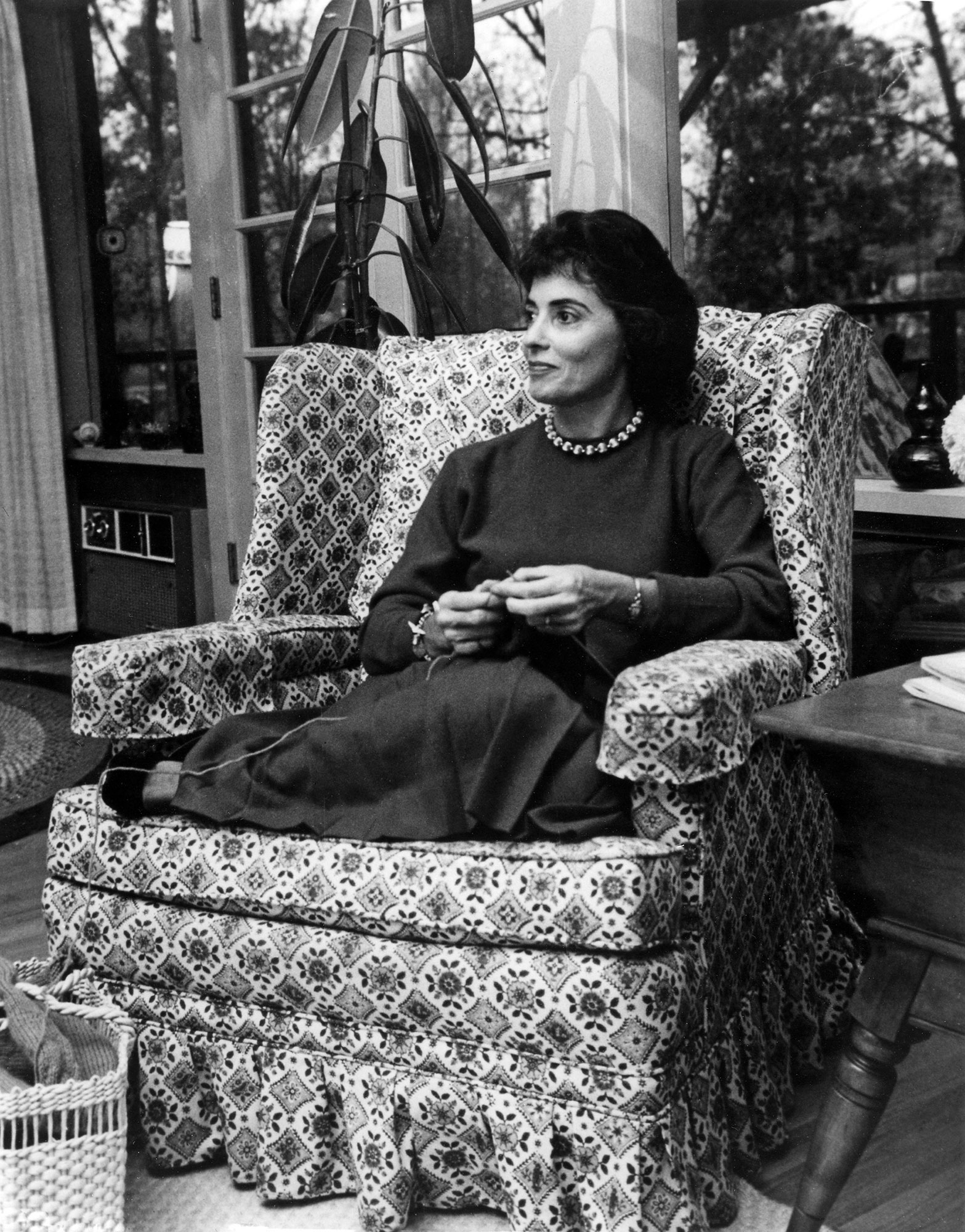 Annie Glenn at home in Virginia during November of 1961. Credit: NASA via Retro Space Images