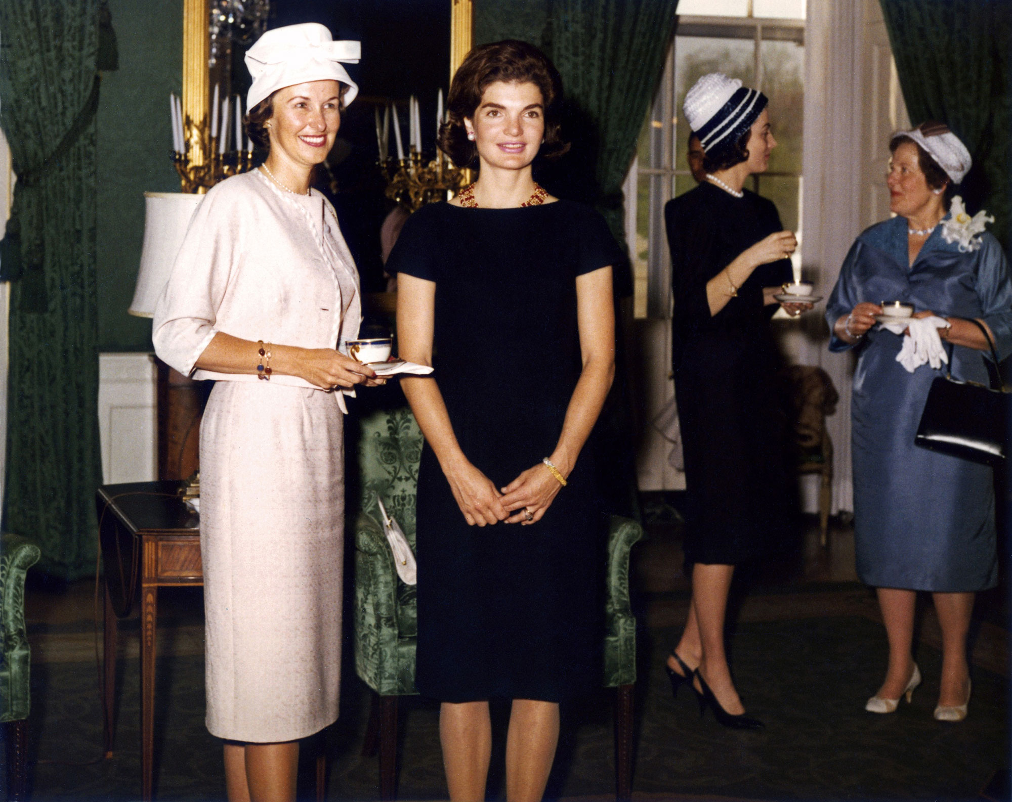 Louise Shepard with Jackie Kennedy after the Mercury-Redstone 3 mission. Credit: NASA via Retro Space Images