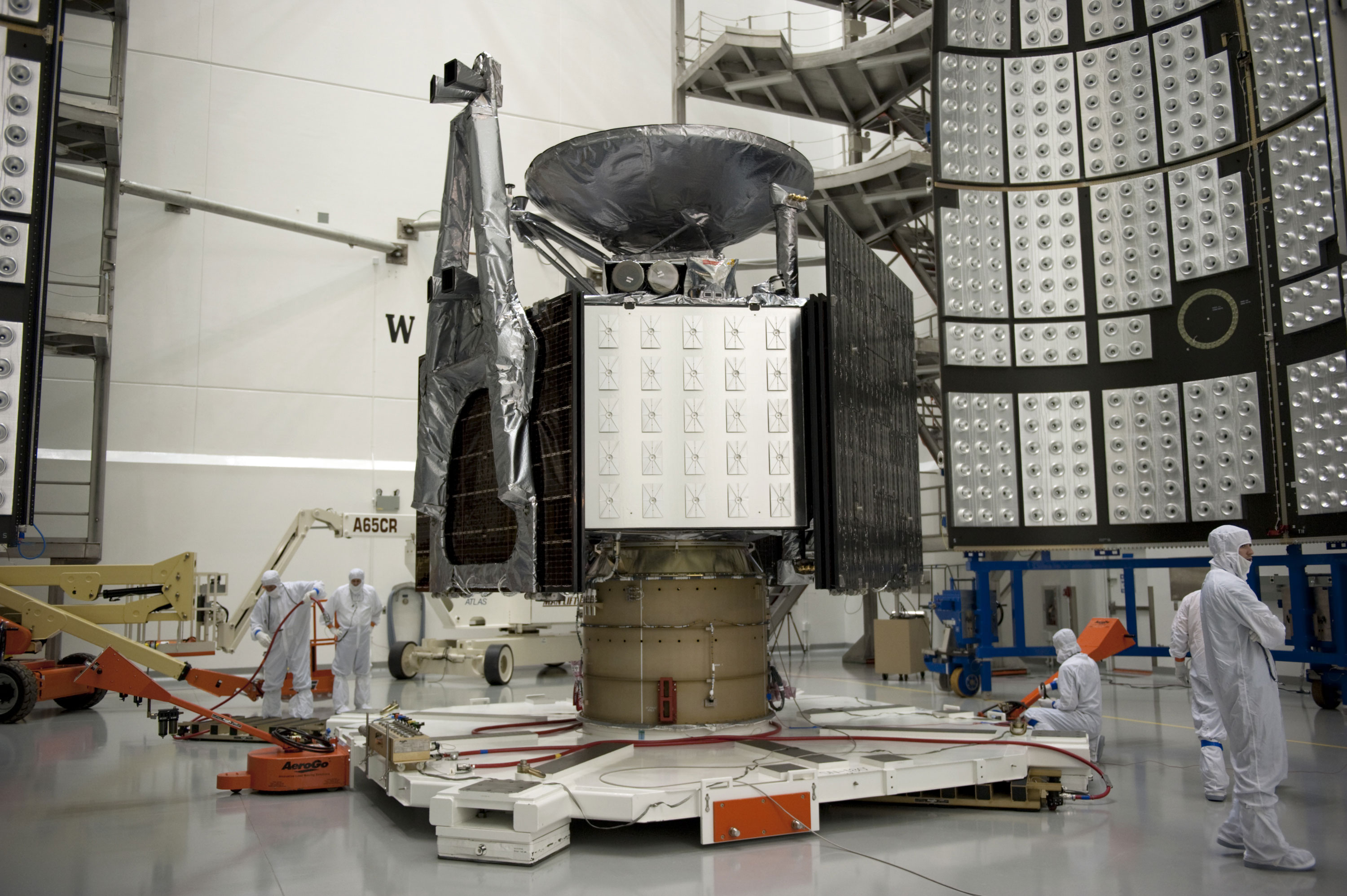 The largest of Juno’s six MWR antennas (shown here) takes up a full side of the spacecraft. Credit: NASA